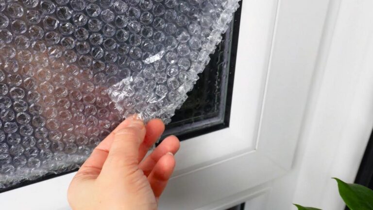 An old trick to keep your home cozy all winter… see the transformation!